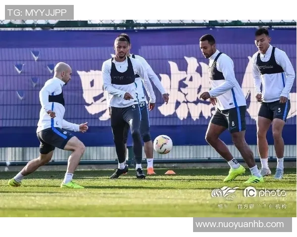 西安足球队耐力变革引发热议助力球队新征程 西安足球队耐力变革引发热议助力球队新征程